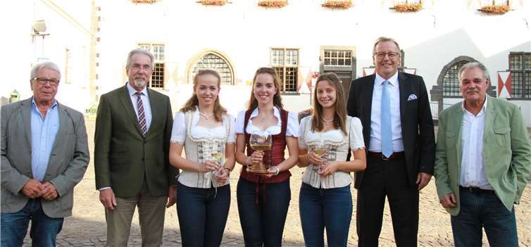 Die neuen Weinmajestäten von Linz wurden vorgestellt.Fotos: KBL