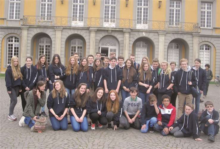 Die neunten Klassen des C-Bergs konnten ihre englischen Austauschschüler begrüßen.privat