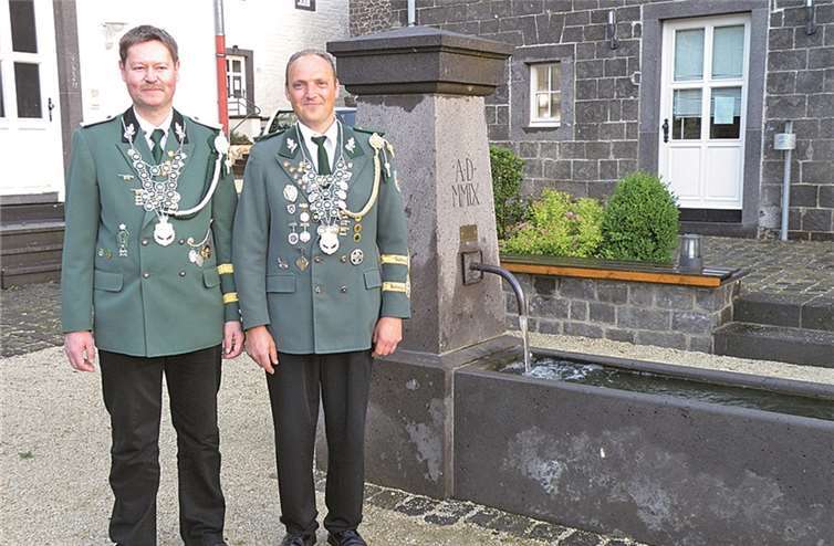 Die noch amtierenden Könige Rainer Wendel (l.) und Frank Pauken (r.).  Privat