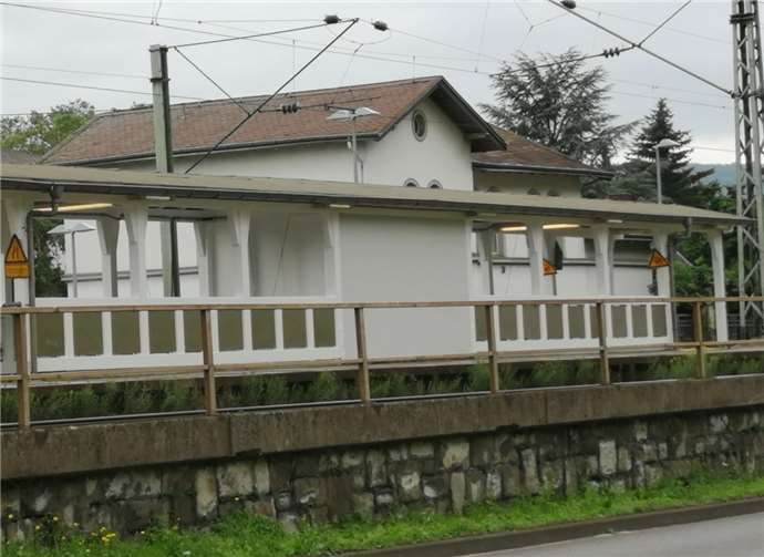 Die oberirdischen Gebäudeteile haben einen neuen Anstrich erhalten. Foto: privat