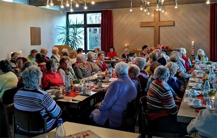 Die ökumenische Adventsfeier in Rübenach war gut besucht.Foto: privat