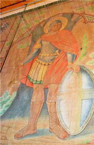 Die restaurierte Fahne wird jetzt hinter Glas ausgestellt.