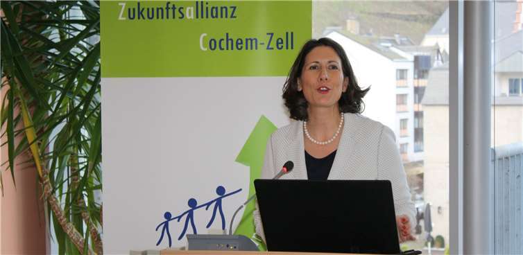 Die rheinland-pfälzische Wirtschaftsstaatssekretärin Daniela Schmitt referierteals Ehrengast beim 3. ZaC-Neujahrsempfang in der Kreisverwaltung Cochem-Zell. Fotos: TE