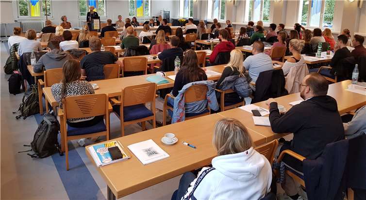 Die rund 55 neuen Studierenden an der Pflegewissenschaft Fakultät der PTHV erhielten ein umfassendes Infoprogramm an den Einführungstagen.Foto: Verena Breitbach/PTHV