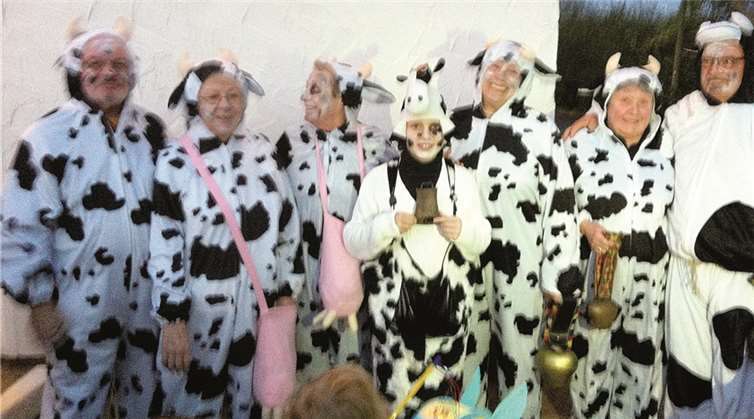 Die sechs Kühe und das Kalb wurden beim Almabtrieb sicher ins Tal gebracht. privat