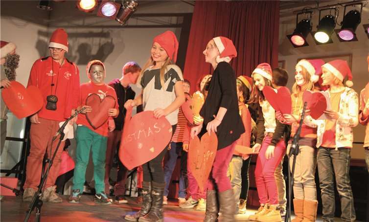 Die sechsten Klassen des Are-Gymnasiums Bad Neuenahr feierten ihr traditionelles Orientierungsstufenfest. privat