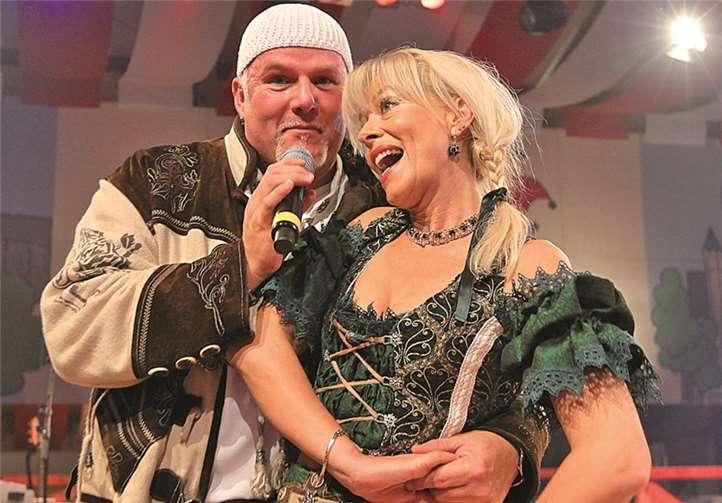 Die sensationelle DJ-Ötzi-Show wird zu einem Highlight der KÖLNER SOMMERGAUDI am Tanzbrunnen. Philipp Ising