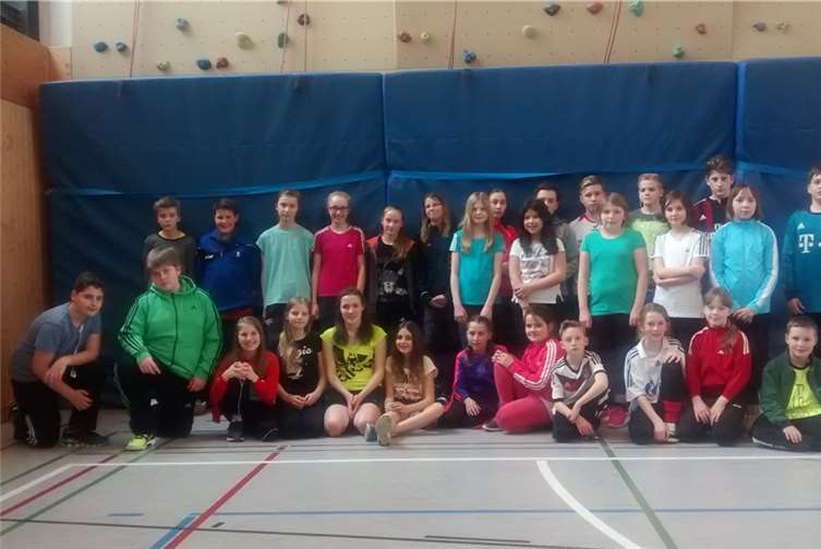 Die sieben Adenauer Mannschaften zeigten tolle Leistungen und landeten zwischen den Plätzen vier bis zwölf.privat