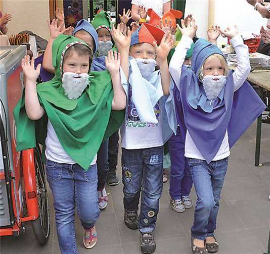 Die sieben Zwerge begeisterten die Gäste.