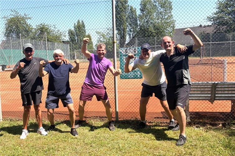 Die siegreiche Mannschaft am letzten Spieltagv.l.n.r:: Oswald Rüddel, Dieter Schmidt, Sascha Hecken, Jan Böttger, Michael Huckels 