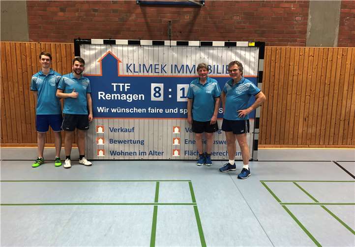 Die siegreiche zweite Mannschaft (v.l):. Peer Stobbe, Lars Stelzer, Hans Frittmann und Dr. Dieter Berger.