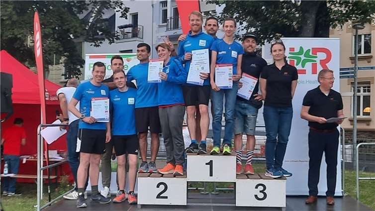 Die siegreichen Teams der LG auf dem 1. und 2. Platz.