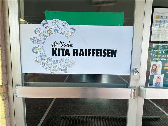Die städtische Kita „Raiffeisen“ ist derzeit noch in der ehemaligen Hauptschule untergebracht. Sie soll in den „Kastanienhof“ umziehen.