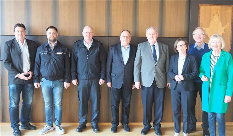 Die stellvertretende Fraktionsvorsitzende der FDP-Landtagsfraktion, Monika Becker (3. v. r.), war zu Gast im Bendorfer Rathaus. Foto: Stadt Bendorf