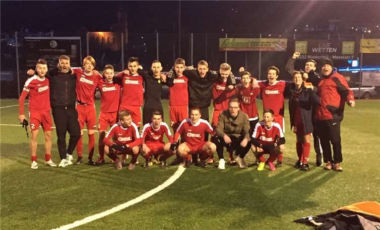 Die stolze Mannschaft nach dem erfolgreichen Pokalspiel. privat