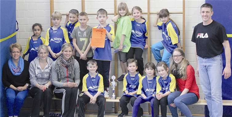 Die stolzen Weißenthurmer Kreismeister verteidigten ihren Titel auf heimischem Boden.privat