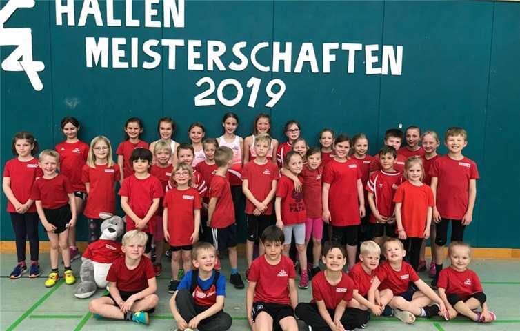 Die stolzen Wettkämpfer bei einem Gruppenfoto.Foto: privat