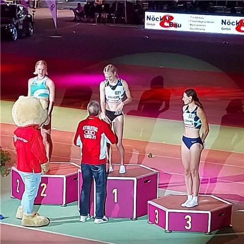 Die strahlende Gewinnerin Majtie Kohlberg (TV Sinzig / LG Kreis Ahrweiler). Quelle: LG Kreis Ahrweiler