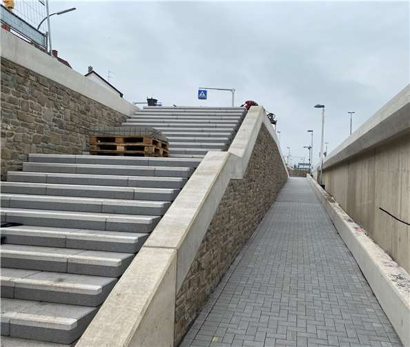 Die südliche Rampe ist bis auf Restarbeiten fast fertig. Fotos: Stadtverwaltung Bad Neuenahr-Ahrweiler