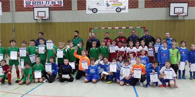 Die teilnehmenden E-Jugend-Mannschaften. privat