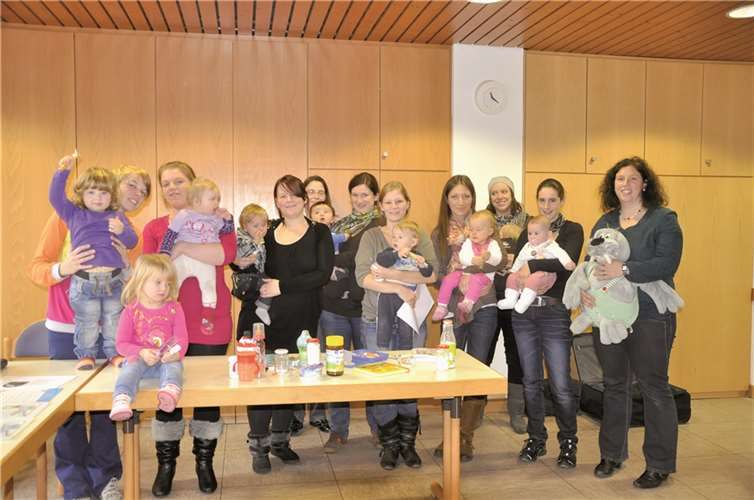 Die teilnehmenden Mütter konnten sich über Tipps und Tricks austauschen, wie sie ihren Kindern das Zähneputzen „schmackhaft“ machen.Privat