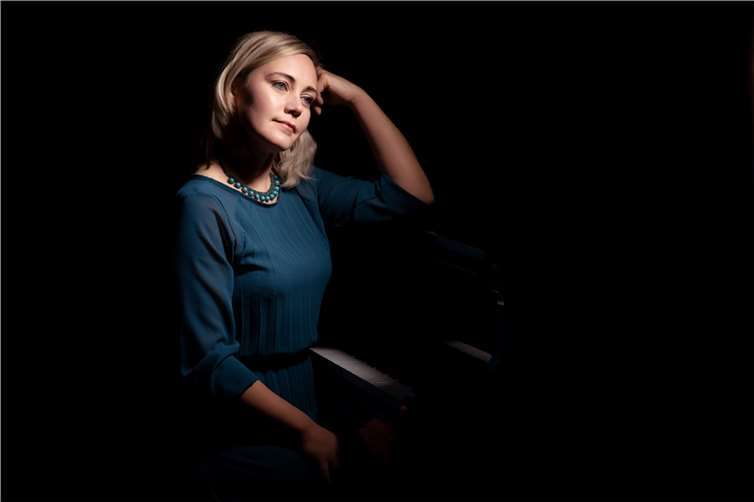 Die ukrainische Pianistin Violina Petrychenko. Foto: privat