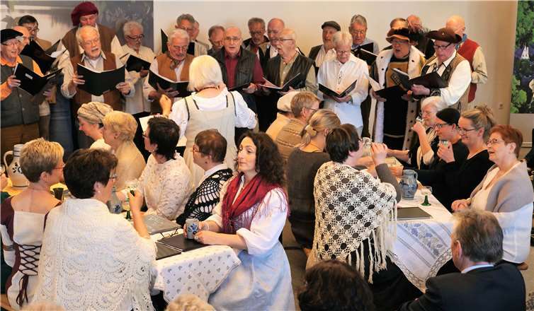 Die ungewöhnliche Konzertform überraschte zwar das Publikum, fand aber großen Anklang. Fotos: privat