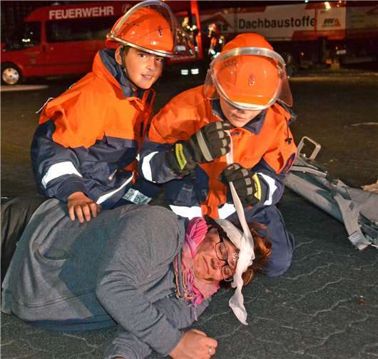 Die verletzte Person wurde fachmännisch versorgt.