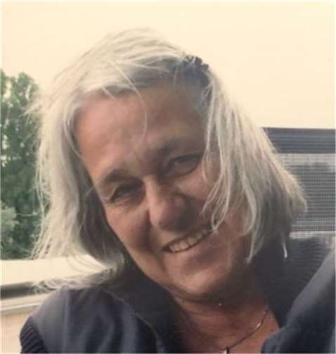 Die vermisste Ruth F. aus Neunkirchen-Seelscheid. Fotos: Polizei NRW