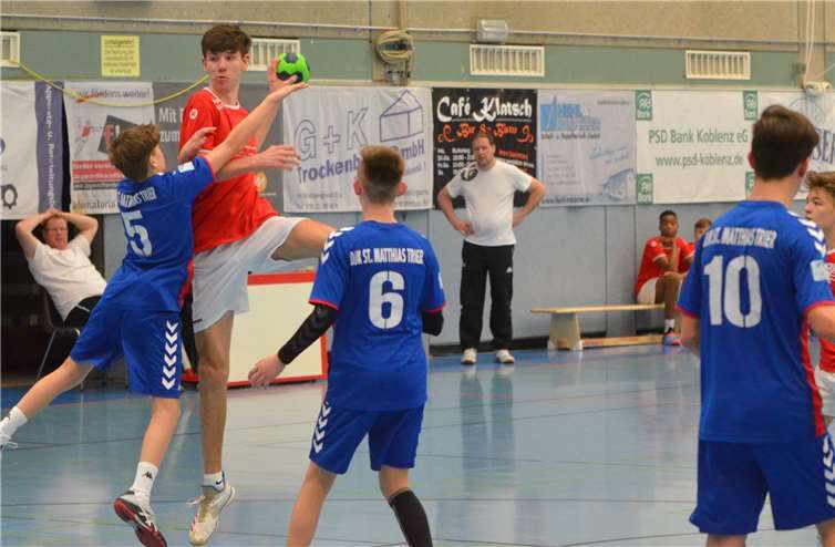 Die vielen Zuschauer bekamen guten Handball zu sehen.