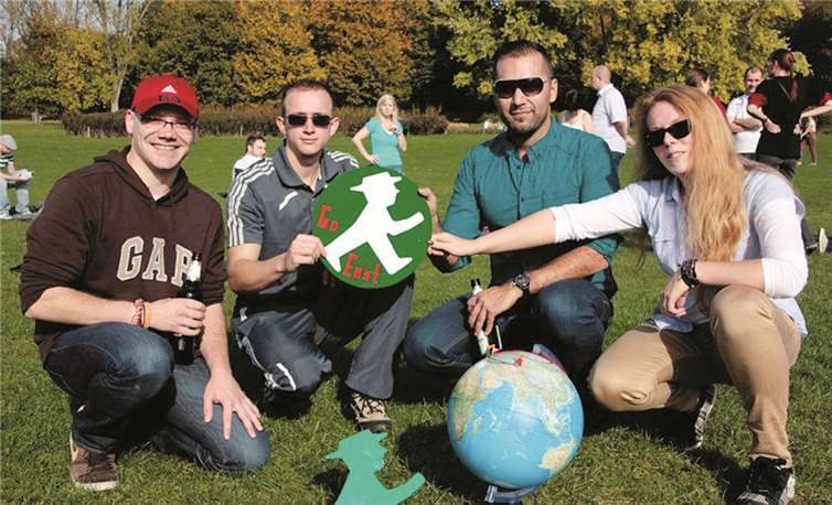 Die vier Abenteurer gehen im August auf Spendenjagd über 9.000 Kilometer.privat