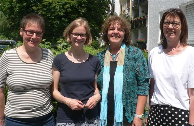 Die vier Beraterinnen Heidrun Lechthaler-Trierweiler, Christine Pätzold, Gudrun Zimmermann und Regine Wilke (v.l.) haben ein gutes Netzwerk in Rheinland-Pfalz aufgebaut. Foto: Sabine Damaschke, Diakonie RWL.