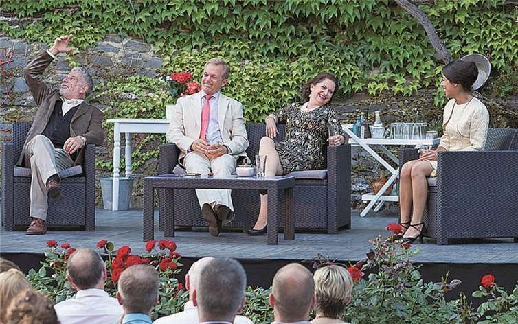 Die vier Hauptakteure lieferten sich im Stück ein begeisterndes Wortgefecht nach dem anderen.privat