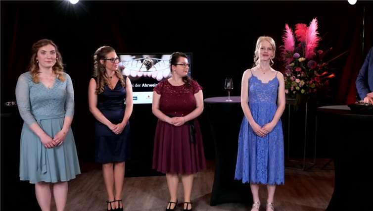 Die vier Kanidatinnen. Foto: DU