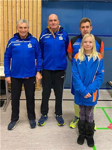 Die vier LG’ler vor dem Start beim Brubbellauf in Wallenborn. Foto: privat