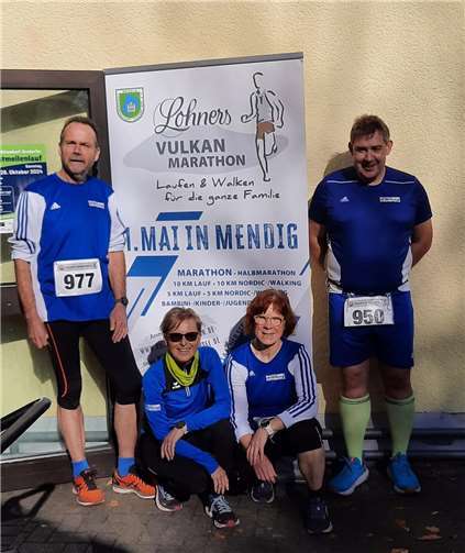 Die vier Läuferinnen und Läufer der LG Laacher See.  Fotos: privat