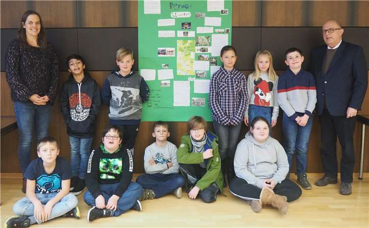 Die vierte Klasse der Grundschule Stromberg besuchte Bürgermeister Kessler im Rathaus. Foto: privat
