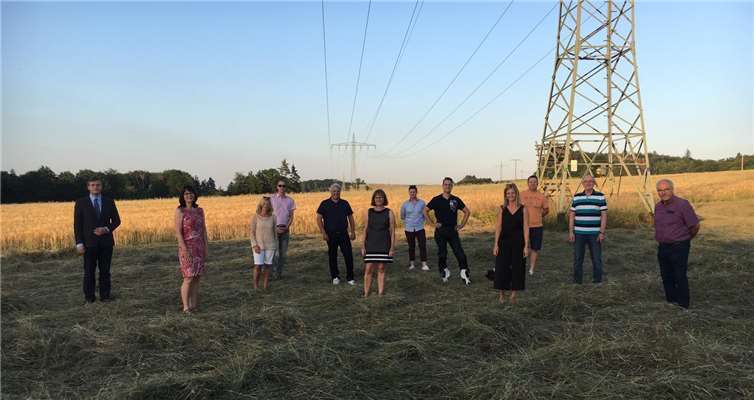 Die vorgesehene Fläche, des mit der Ortsgemeinde Waldesch geplanten Solarparks, wurde besichtigt. Foto: privat