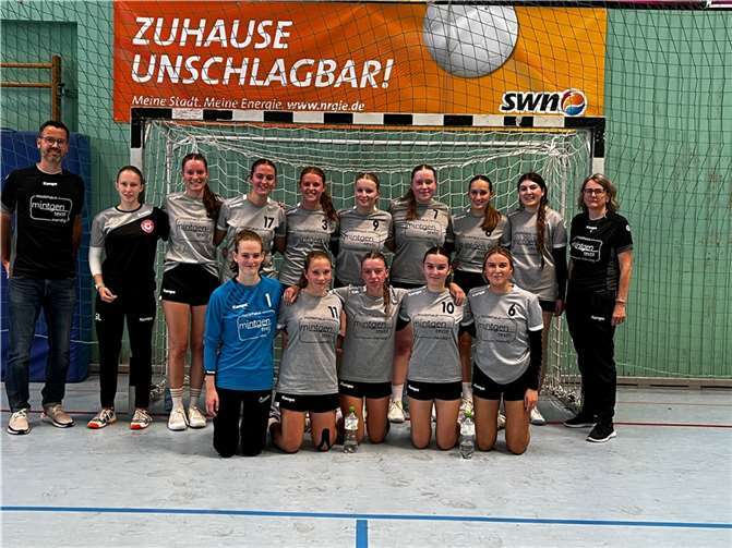 Die weibliche A-Jugend ist siegreich gestartet.  Foto: privat