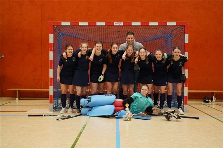 Die weibliche U14 der SG Pallotti Rheinbach ist Rheinbezirksmeister der Verbandsliga geworden.  Foto: privat