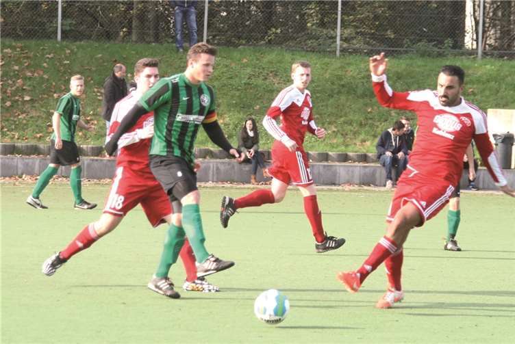 Die wieder erstarkten Bendorfer wurden durch die Reserve von Rot-Weiß Koblenz ausgebremst. Die Gastgeber siegten mit 2:1 und kletterten dadurch in der Tabelle weiter nach oben. TH