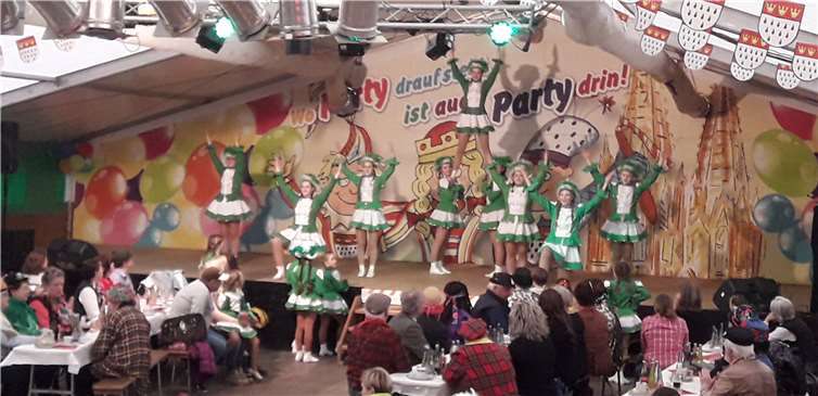 Die zahlreichen Gäste staunten beim abwechslungsreichen Programm nicht schlecht. Foto: privat