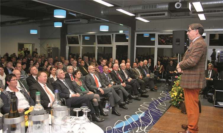 Die zahlreichen Gäste waren von den Aussagen und den Darbietungen bei dem Kreiswirtschaftsempfang des Kreises angetan. WER