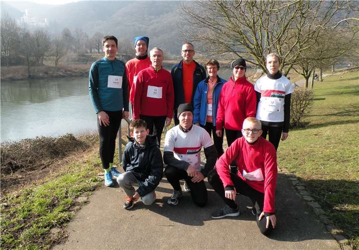 Die zehn Teilnehmer der GTRVN beim Winterlauf in Lahnstein. Privat