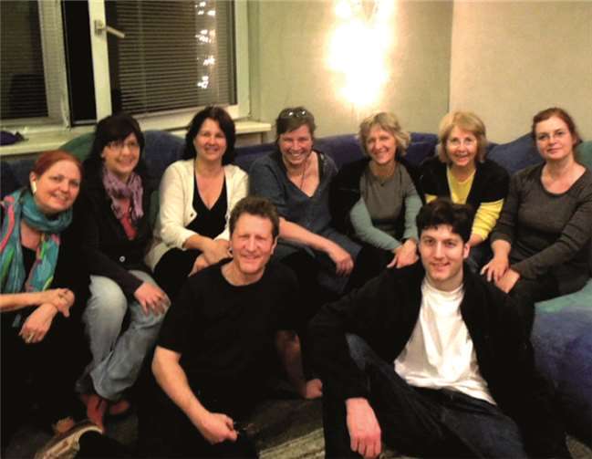 Die zehn-köpfigen Formation der „Sing Oldies“.Privat