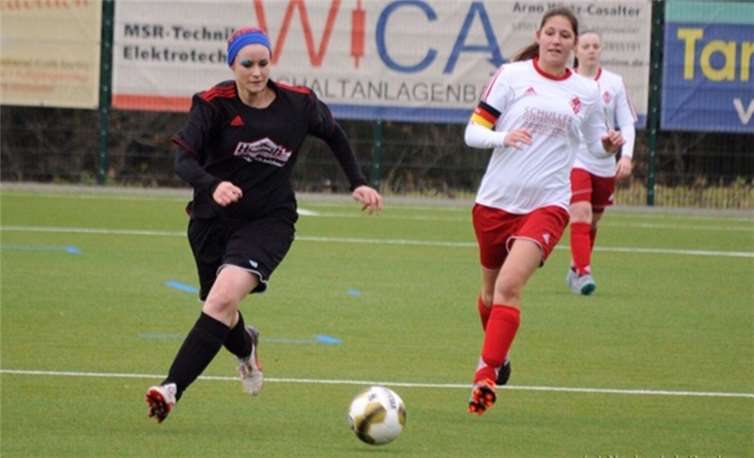 Die zweifache Torschützin Lisa Bachem (rechts).GSV