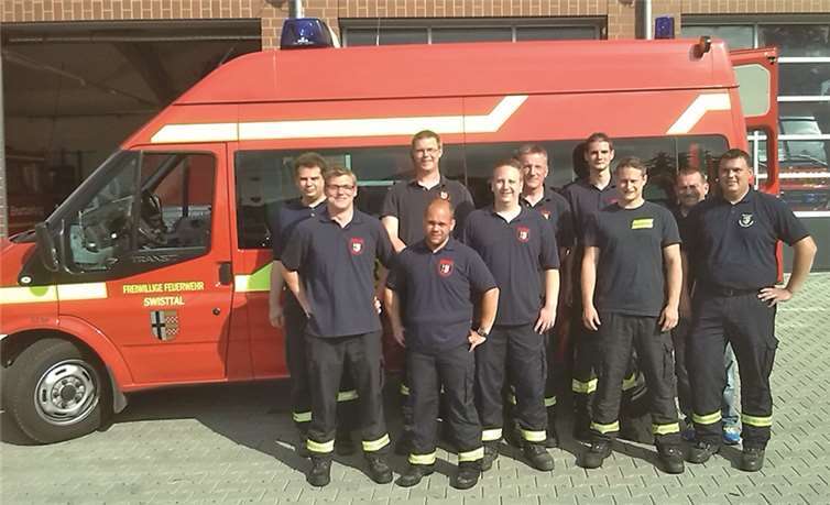 Die zweite Einsatzgruppe der Freiwilligen Feuerwehr Swisttal zur Ablösung der Löschgruppe Buschhoven. privat