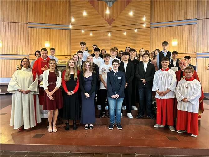 Die zweite Firmgruppe.