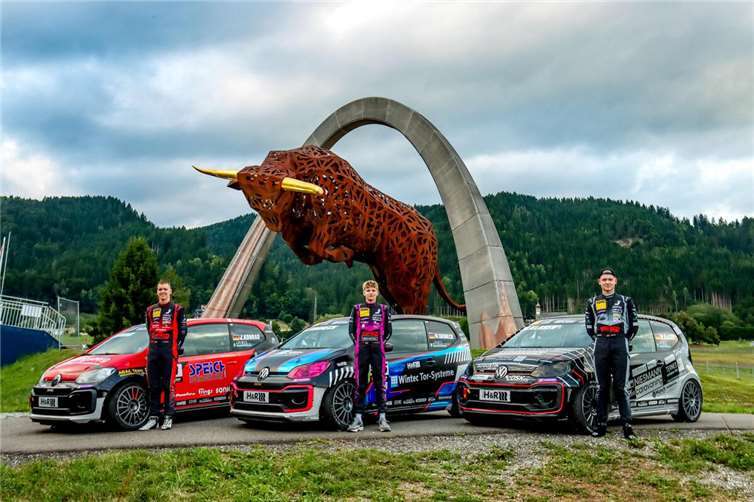 DiedreiFahrerinSpielberg.Foto: Denis Petermann, Markus Toppmöller