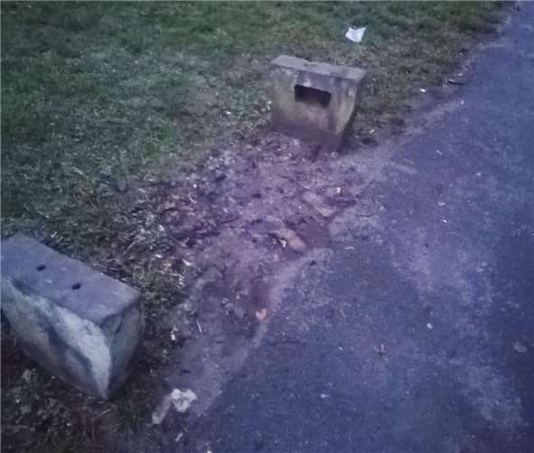 Diese Bank ging in Flammen auf.